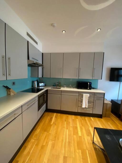 Grand Living Near Piccadilly Cov11 Appartement Londen Buitenkant foto